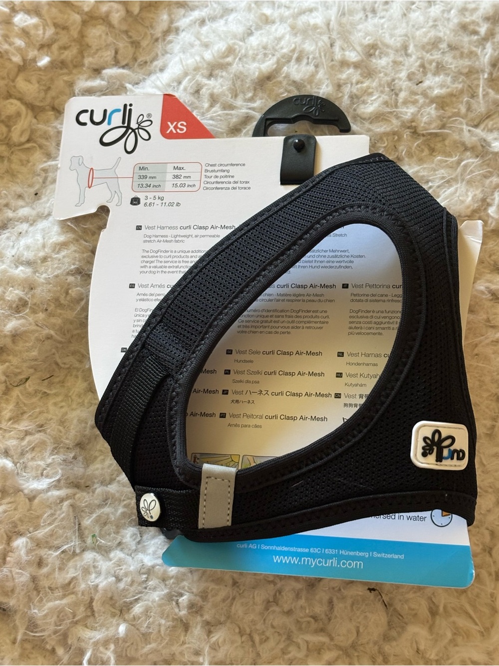 Curli Clasp Air-Mesh Dog Harness Black XS New In Package - Picture 2 of 6
